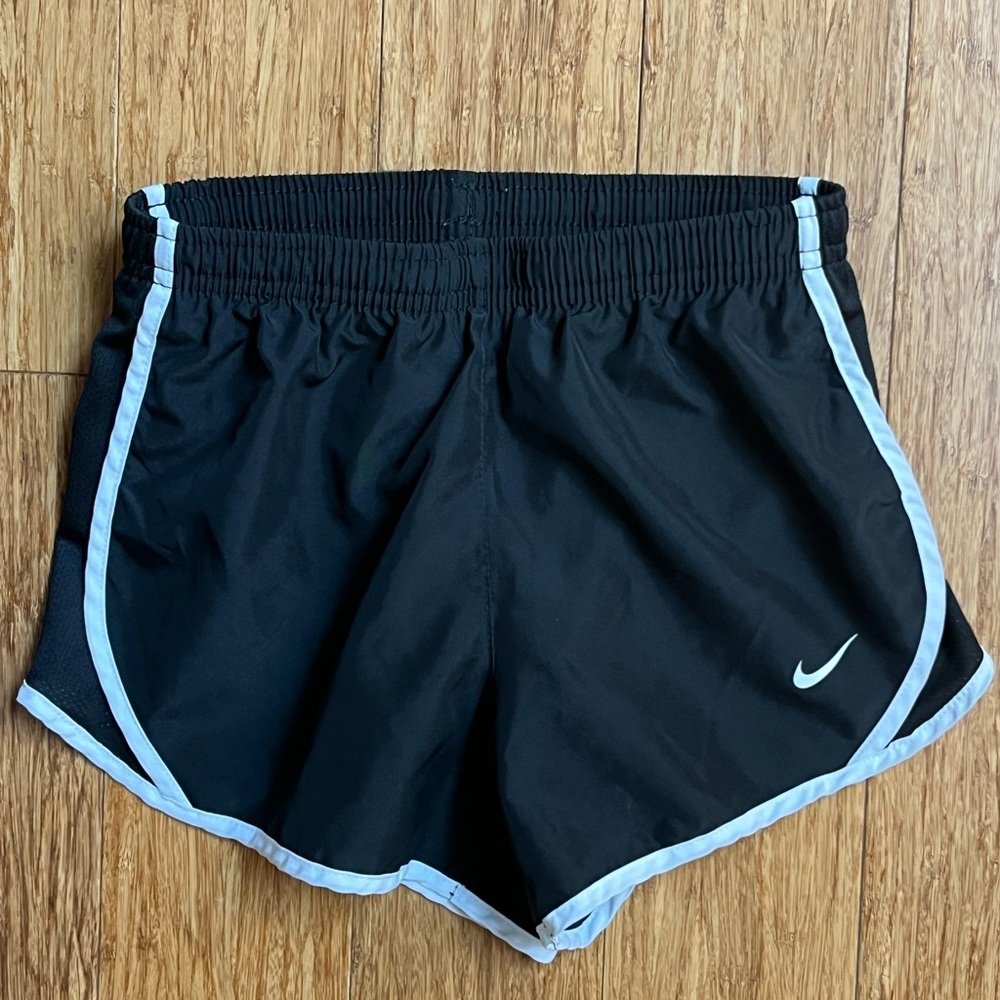 Nike Tempo Running Shorts youth black size Small